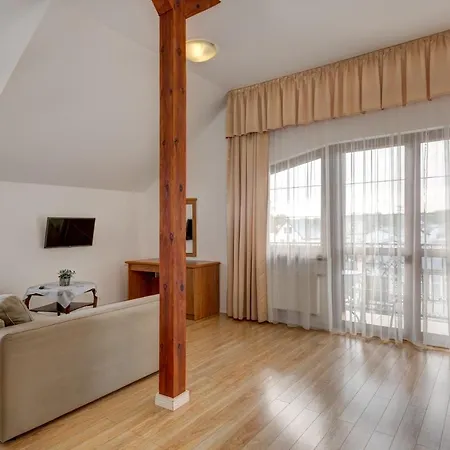 Drako Bed & Breakfast 3*
